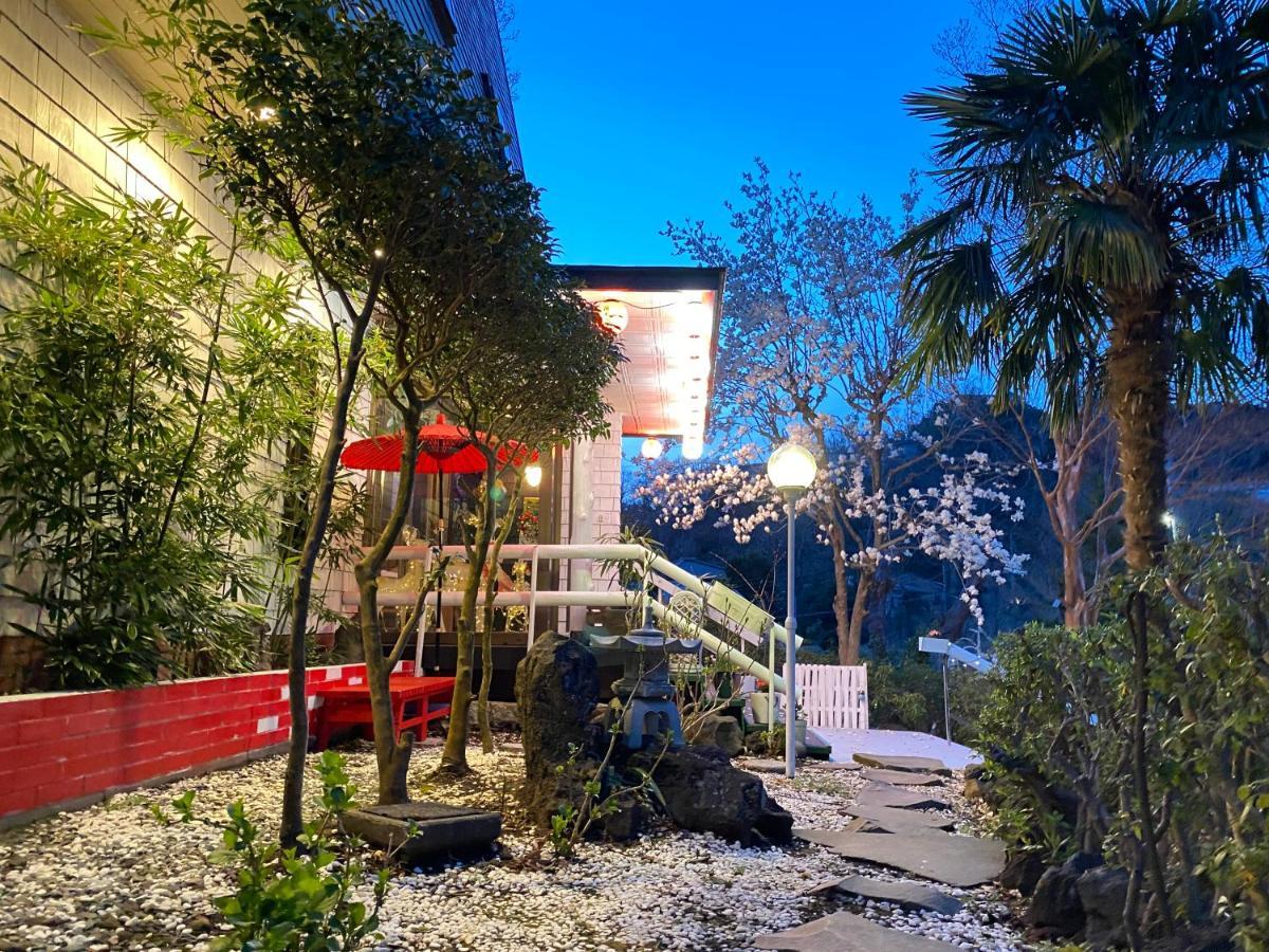 Hanamizuki Onsen Resort Іто Екстер'єр фото