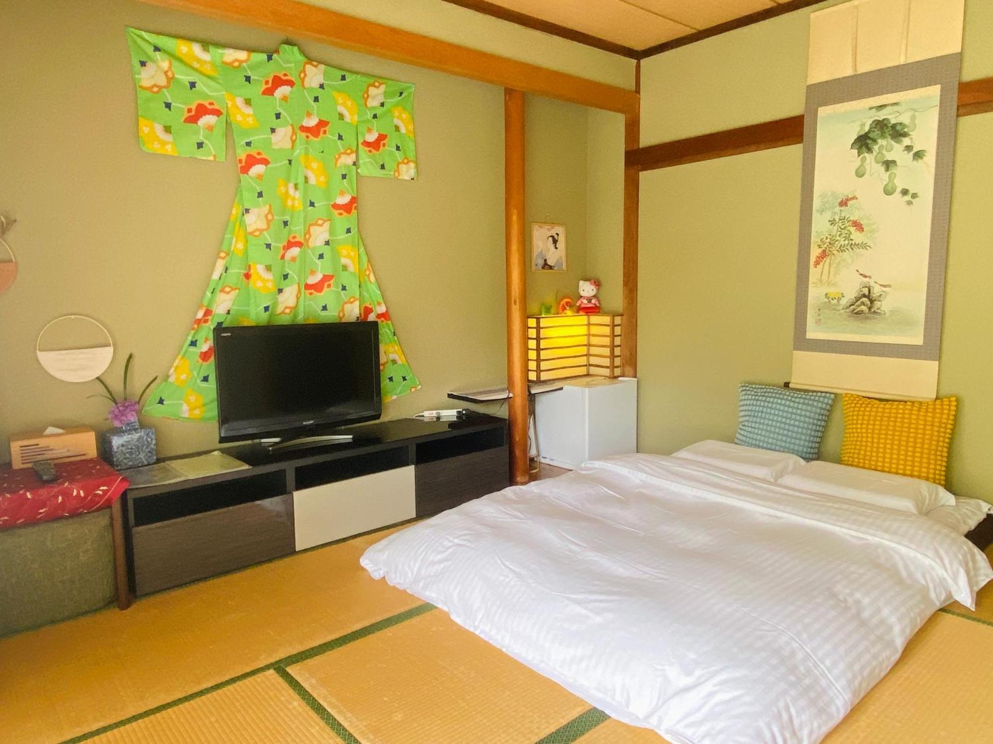 Hanamizuki Onsen Resort Іто Екстер'єр фото
