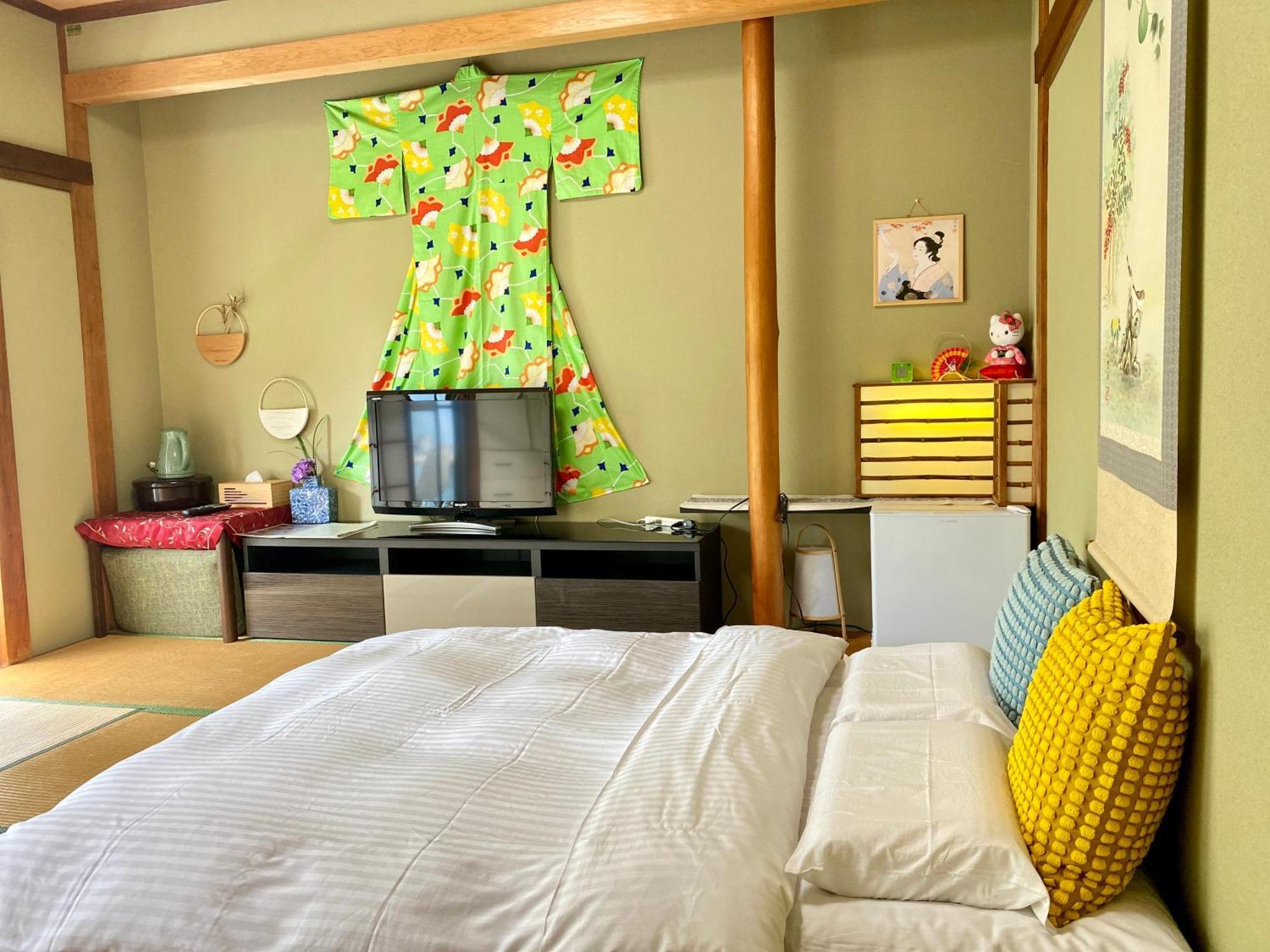 Hanamizuki Onsen Resort Іто Екстер'єр фото